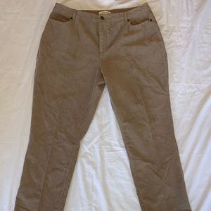 NWOT Coldwater Creek 14P khaki Corduroys Women’s